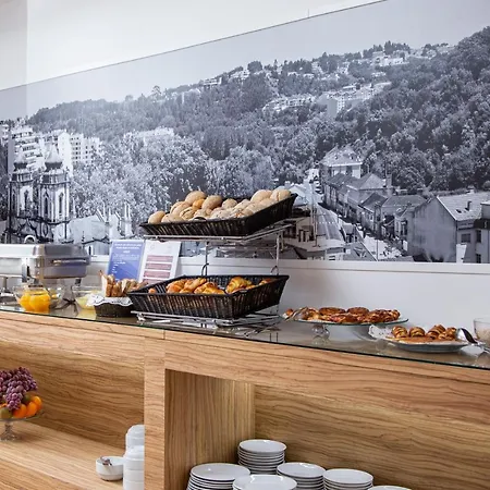 Stay Hotel Leiria Centro Otel 3*