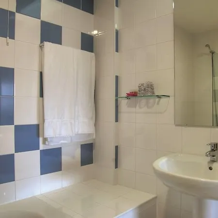 Stay Hotel Leiria Centro Otel 3*