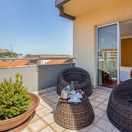 Stay Hotel Leiria Centro 3*