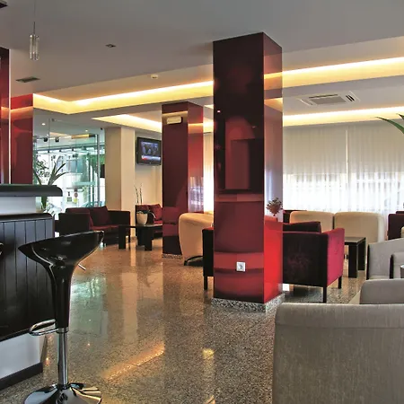 Centro ホテル 3*